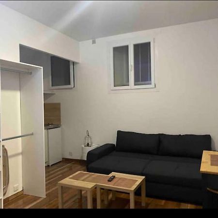 Studio Meuble Tout Equipe!! Boujan-sur-Libron Dış mekan fotoğraf